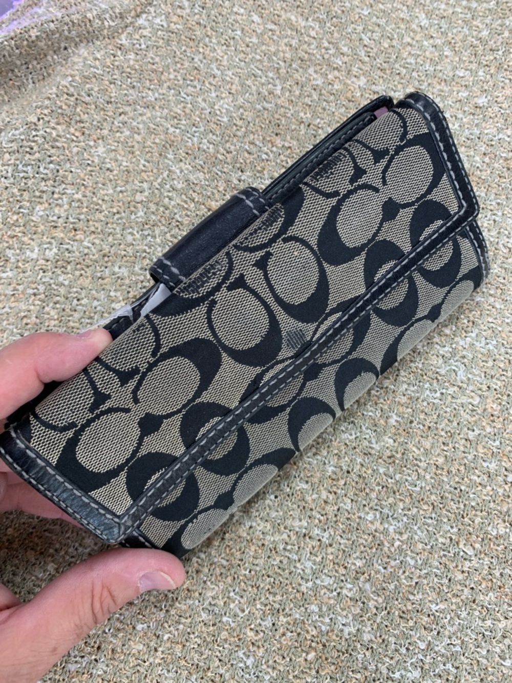 Coach Black and Tan Signature Turnlock Wallet - Picture 2 of 6